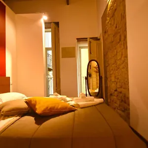 La Casa Di Apollo Naples